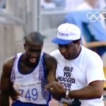 故障した選手に駆け寄って助ける父親の愛に涙が止まらない（1992年バルセロナ・オリンピック）